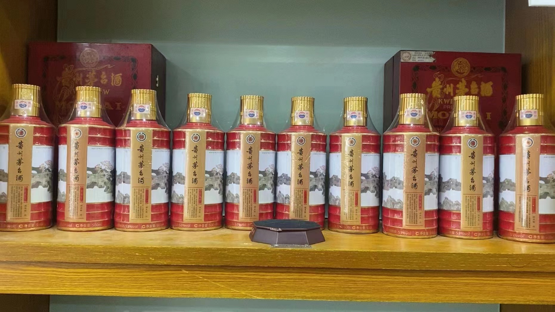 冠县回收50年茅台礼盒多少钱（最新更新行情）